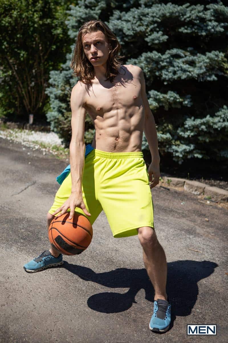 800px x 1200px - Men-Leo-Louis-Cristiano-Sexy-young-Basketball -player-huge-thick-cock-barebacking-hot-dude-7-porno-gay-pics â€“ My Big Gay  TPG